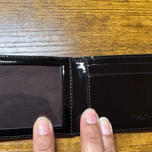 Coach Black Patent Signature Card Holder - Picture 3 of 4